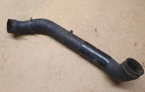 Volkswagen Golf II Intercooler hose/pipe 191145832E
