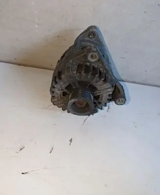 BMW 5 E60 E61 Generator/alternator 2543461B