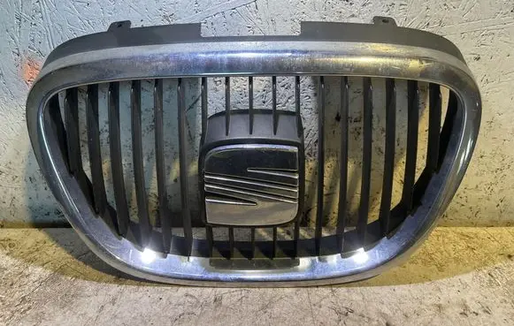 Seat Altea Front grill 5P0853654