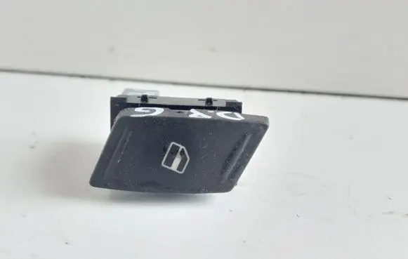 Skoda Octavia Mk2 (1Z) Electric window control switch 1Z0959856