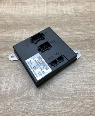 Mercedes-Benz E W211 Comfort/convenience module 2115453632