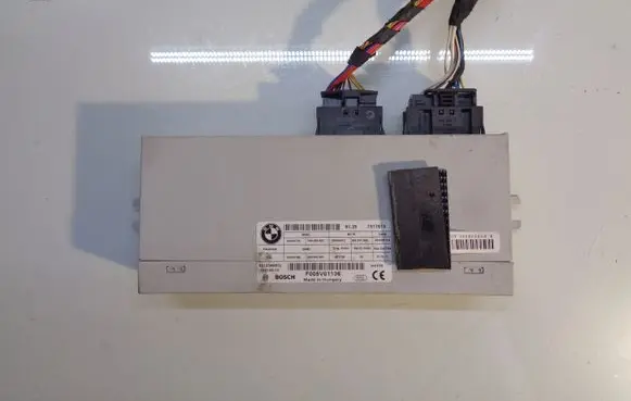 Tailgate/trunk control unit/module