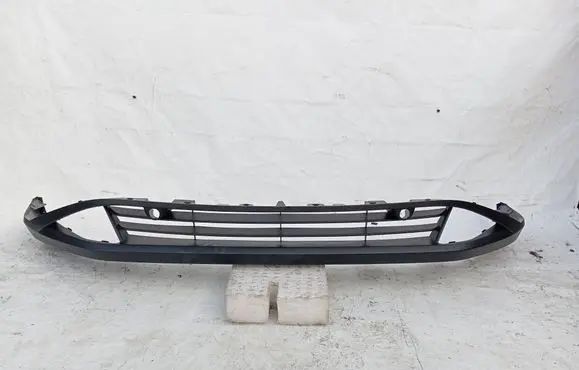 Nissan Qashqai J12 Front bumper 620266UA0A