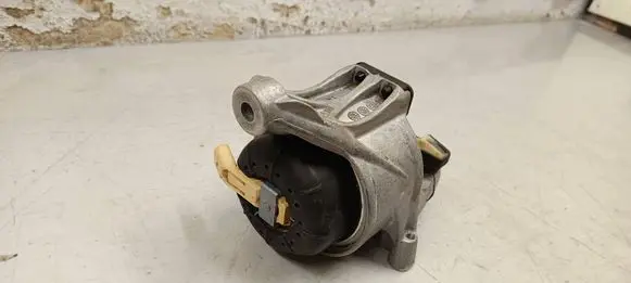 Audi A5 Engine mount bracket 8w0199372cq