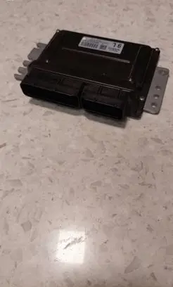 Nissan Almera Tino Engine control unit/module MEC32410