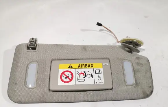 Opel Mokka X Sun visor