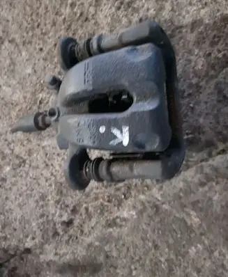 BMW 1 E81 E87 Rear brake caliper