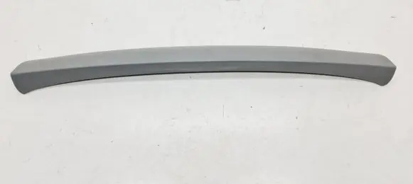 Tailgate trim