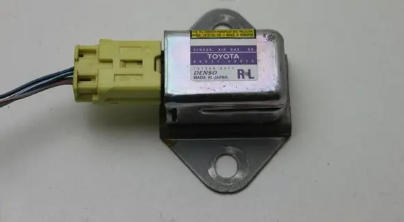 Lexus GX J120 Airbag deployment crash/impact sensor 8983360010