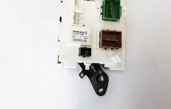 Volvo XC40 Fuse module 31453185