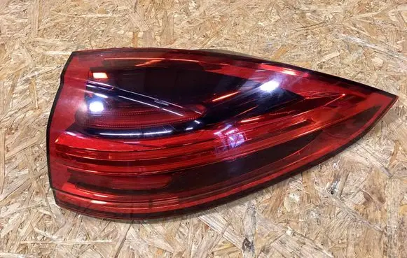 Porsche Cayenne (9Y0 9Y3) Reverse light 95863106200 7p5945208g