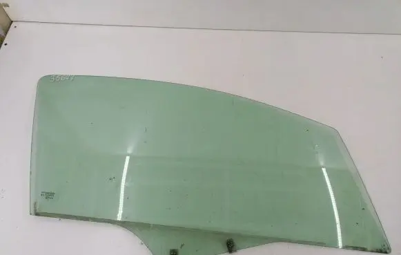 Peugeot 207 Front door window/glass (coupe) 
