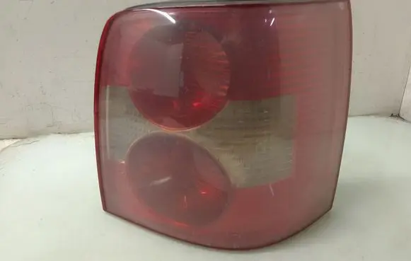 Volkswagen PASSAT B5.5 Rear/tail lights 3B9945096