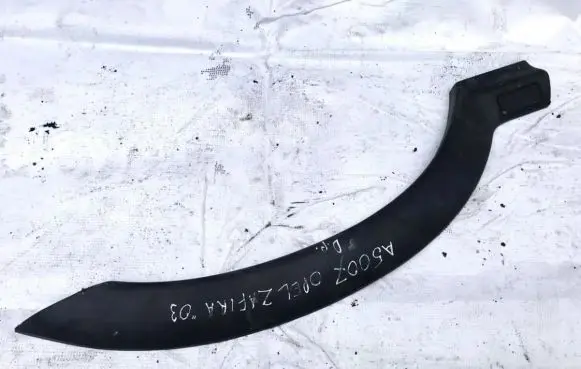 Opel Zafira A Front arch trim 090597592