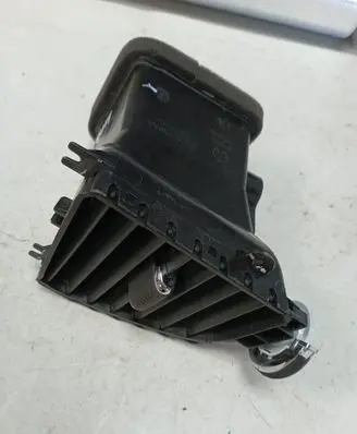 Dash center air vent grill