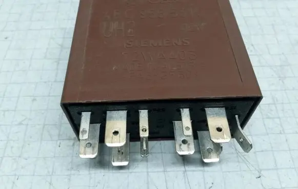 Volkswagen Golf IV Other relay 4B0955531C 72WA403 389