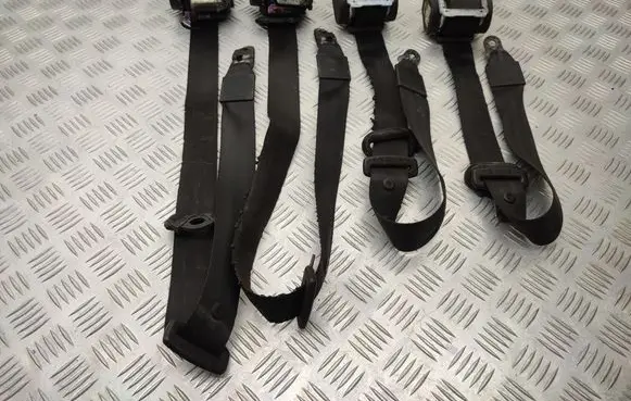 Audi Q7 4L Set of seat belts 4L0857806G 4L1857706 4L1857705