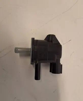 Toyota Corolla E210 E21 Valve vacuum 90910-12276