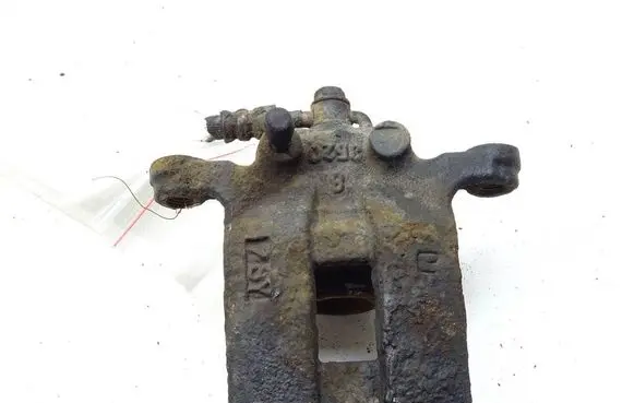 Nissan X-Trail T31 Rear brake caliper 