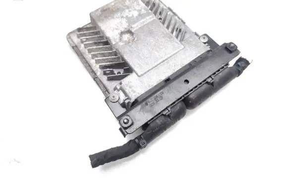 Volkswagen PASSAT B6 Engine control unit/module 03G906018CE 5WP45610AE