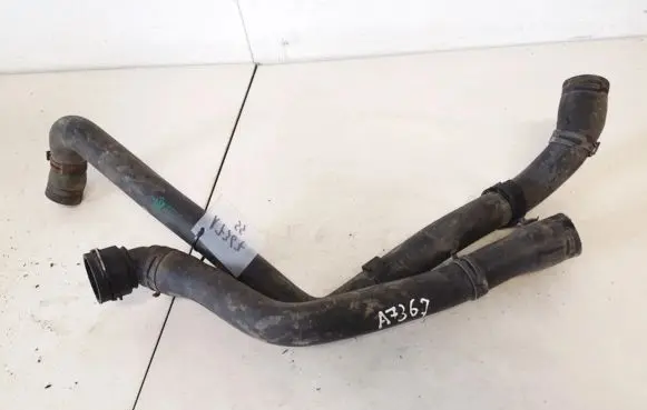 Volkswagen Golf V Engine coolant pipe/hose 1k0121049c
