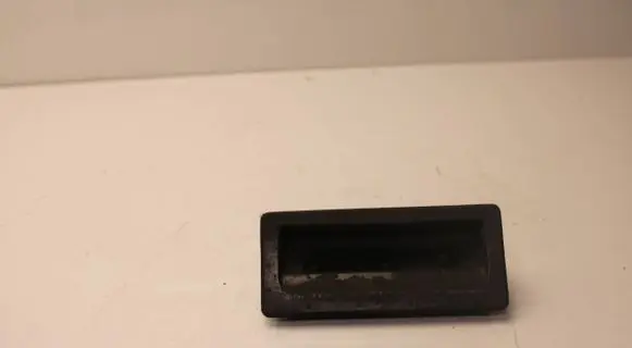 Volkswagen Golf Plus Tailgate/trunk/boot exterior handle 5N0827566