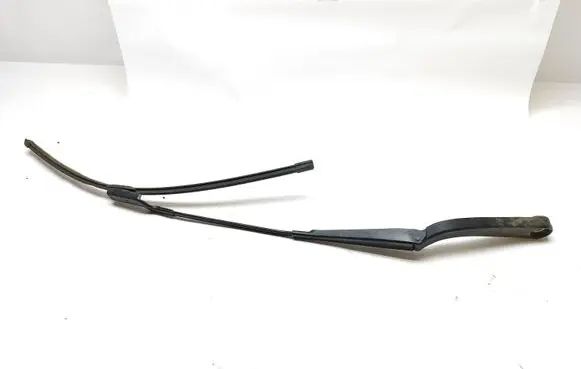 Renault Trafic III (X82) Front wiper blade arm 288810103R