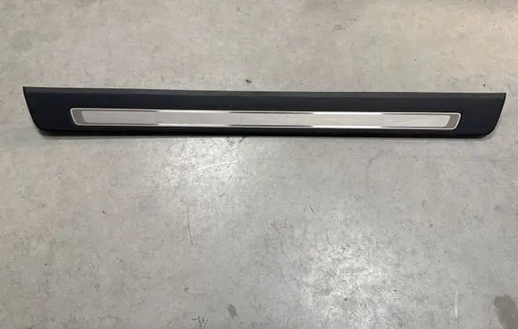 Toyota GR 86 Front sill trim cover 94060CC100