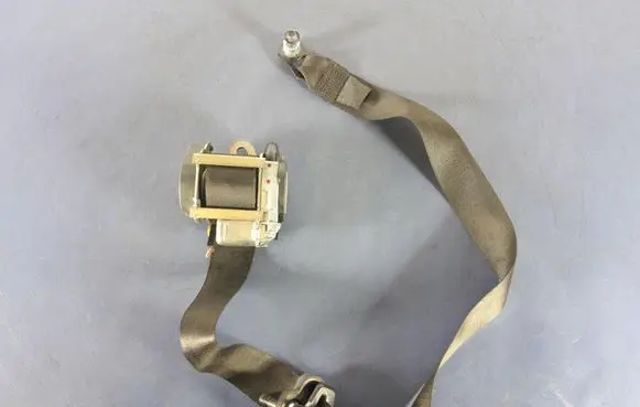 Mitsubishi Colt CZ3 Front seatbelt 7000A309XA