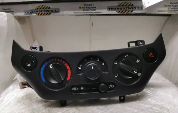 Chevrolet Aveo Climate control/heater control trim 