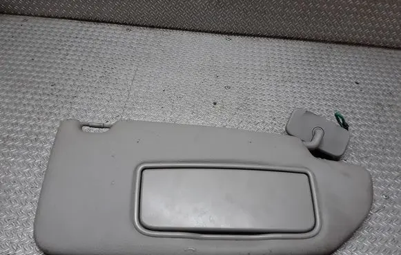 Volvo V70 Sun visor