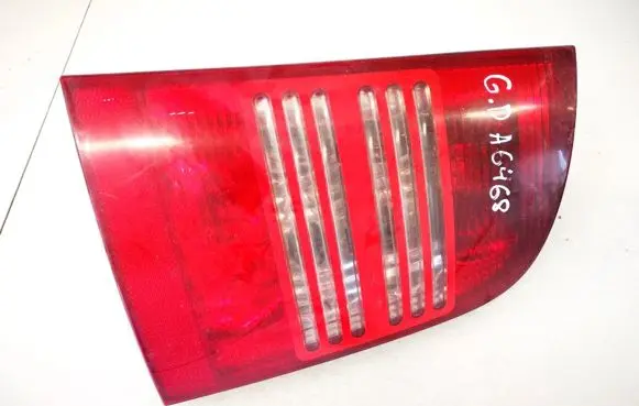Skoda Octavia Mk1 (1U) Rear/tail lights 1u0949096 1u0949112