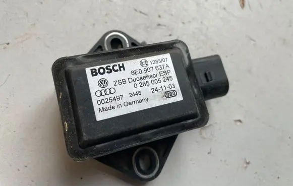 Audi A4 S4 B5 8D ESP acceleration yaw rate sensor 8E0907637A