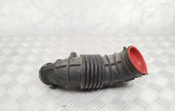 KIA Sorento Air intake hose/pipe 281382P300