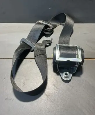 Mercedes-Benz ML W164 Front seatbelt 6090305