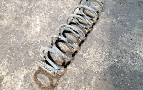 Skoda Fabia Mk2 (5J) Rear coil spring