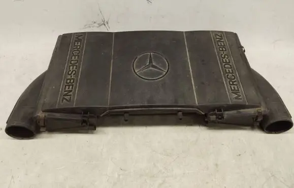 Mercedes-Benz E W124 Air filter box 1190940402 A1190940402 4620485902