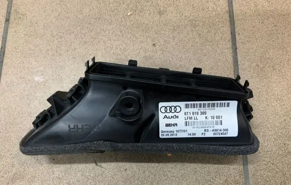Audi A5 8T 8F Other interior part 8T1819389