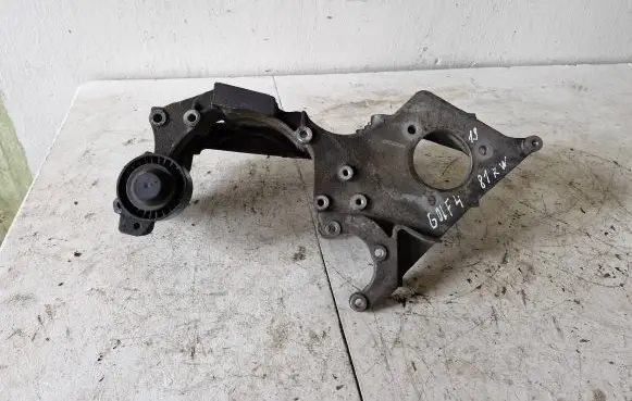Volkswagen Golf IV Engine mounting bracket 038903143