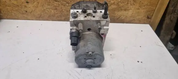 Toyota Avensis T250 ABS Pump 0265225387