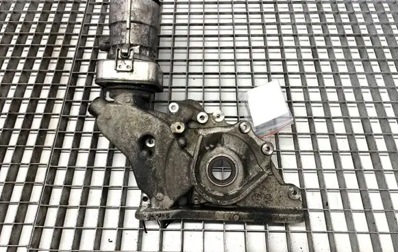Opel Antara Oil filter mounting bracket 