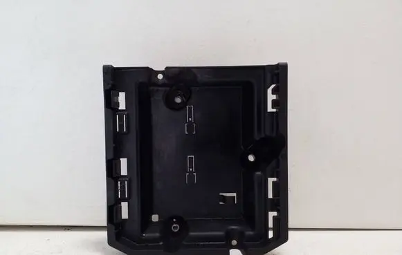 Audi Q7 4M Other engine bay part 4M0907650A