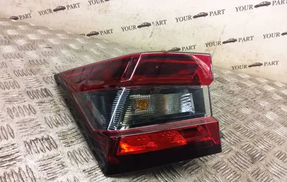 Nissan Juke II F16 Rear/tail lights 265556PA1B