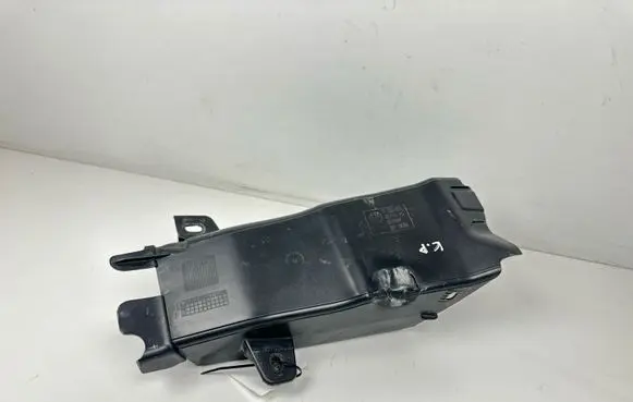 BMW 5 GT F07 Air intake duct part 7200763