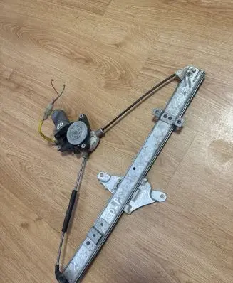 Suzuki Wagon R+ Front door window regulator with motor 8343074F00 0621008700