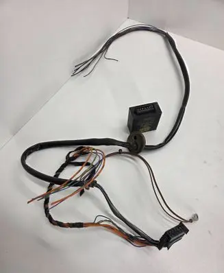 Audi A4 S4 B7 8E 8H Tow bar trailer control unit/module 5E007 5F007V0101 E1036075