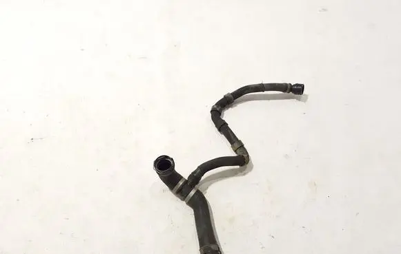 Mercedes-Benz AMG GT 4 x290 w290 Engine coolant pipe/hose A2905006400