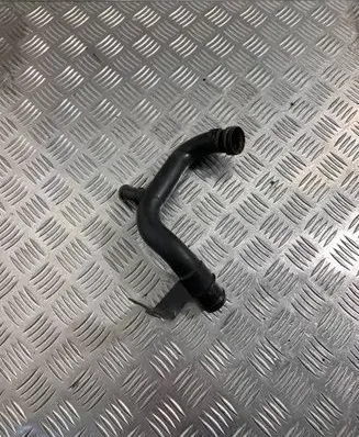 Volkswagen Touareg II Engine coolant pipe/hose 059121071BF
