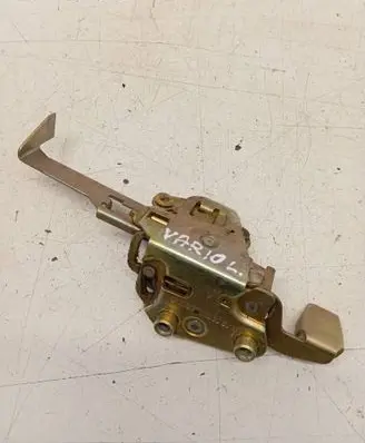 Mercedes-Benz Vario Front door lock 0007201535