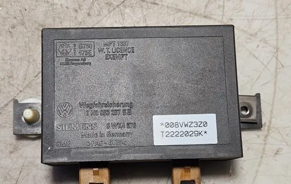 Volkswagen Transporter - Caravelle T4 Immobilizer control unit/module 1H0953257BB